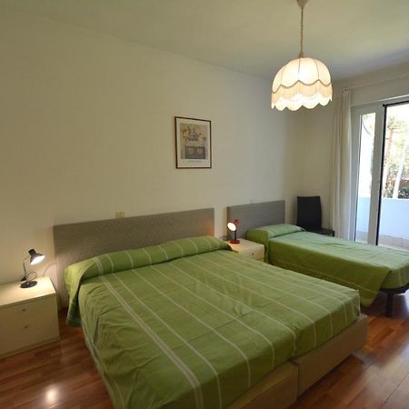 Villa A Lignano Pineta Lignano Sabbiadoro Dış mekan fotoğraf
