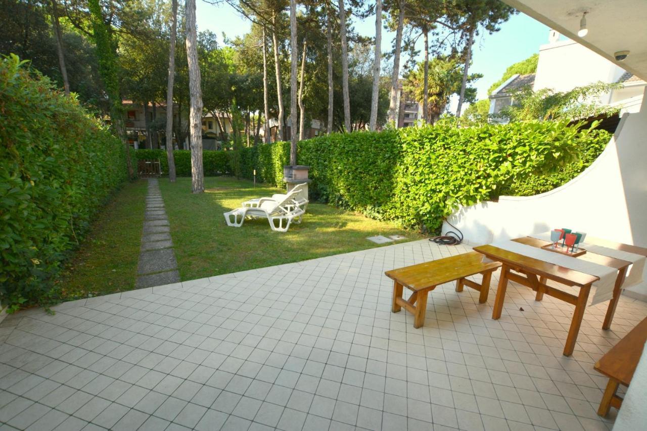 Villa A Lignano Pineta Lignano Sabbiadoro Dış mekan fotoğraf